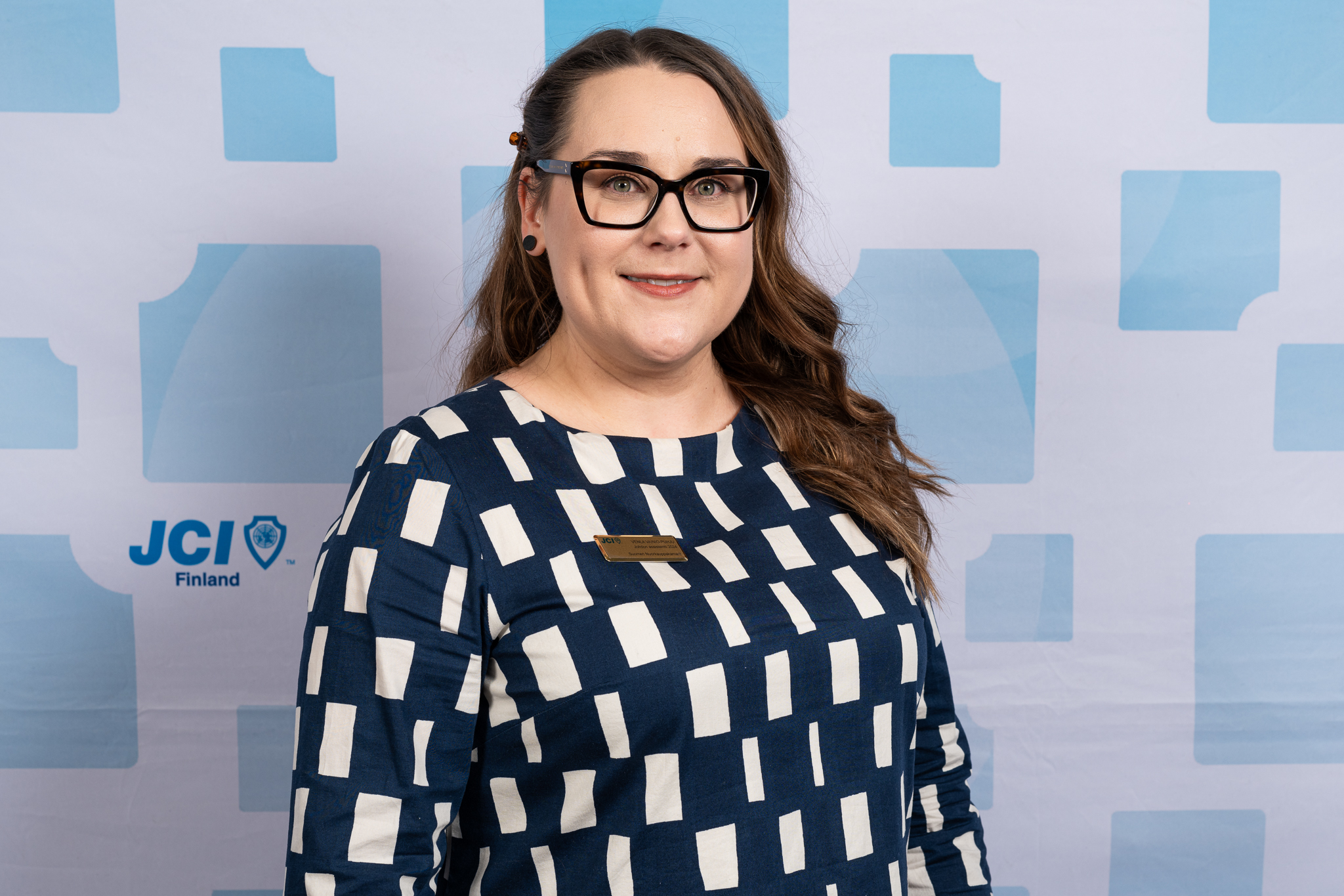 Johdon assistentti 2024 / Chief Executive Assistant 2024 - Venla Vainio-Puhju